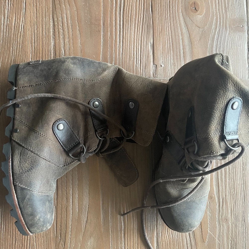 Brown Leather Women's Boots